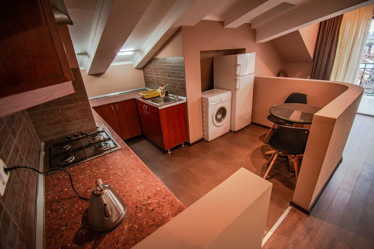 Daros Apartment 巴统 外观 照片