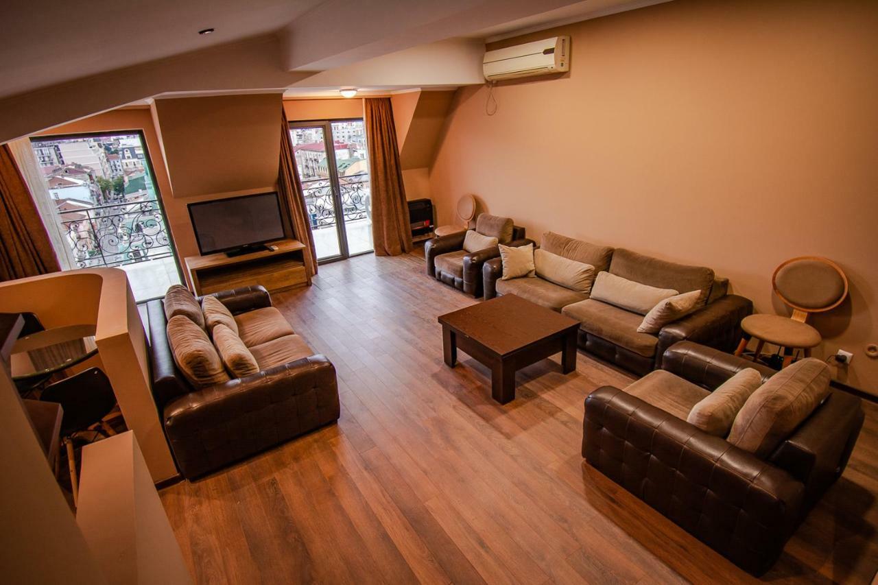 Daros Apartment 巴统 外观 照片